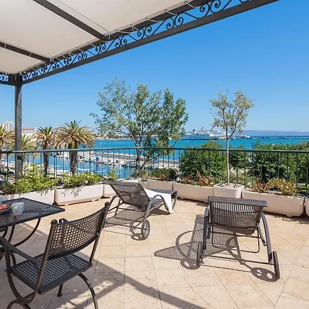 Apartament Augustea Terrace *